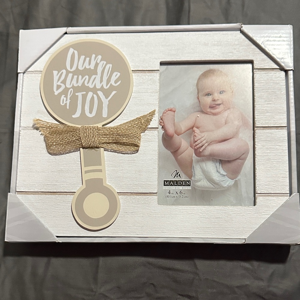 Malden White plank board like Baby Picture Frame w/burlap bow NWT Great Gift!